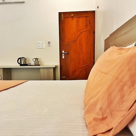 Bava Beach Resort & Retreat Center Varkala Ngoại thất bức ảnh