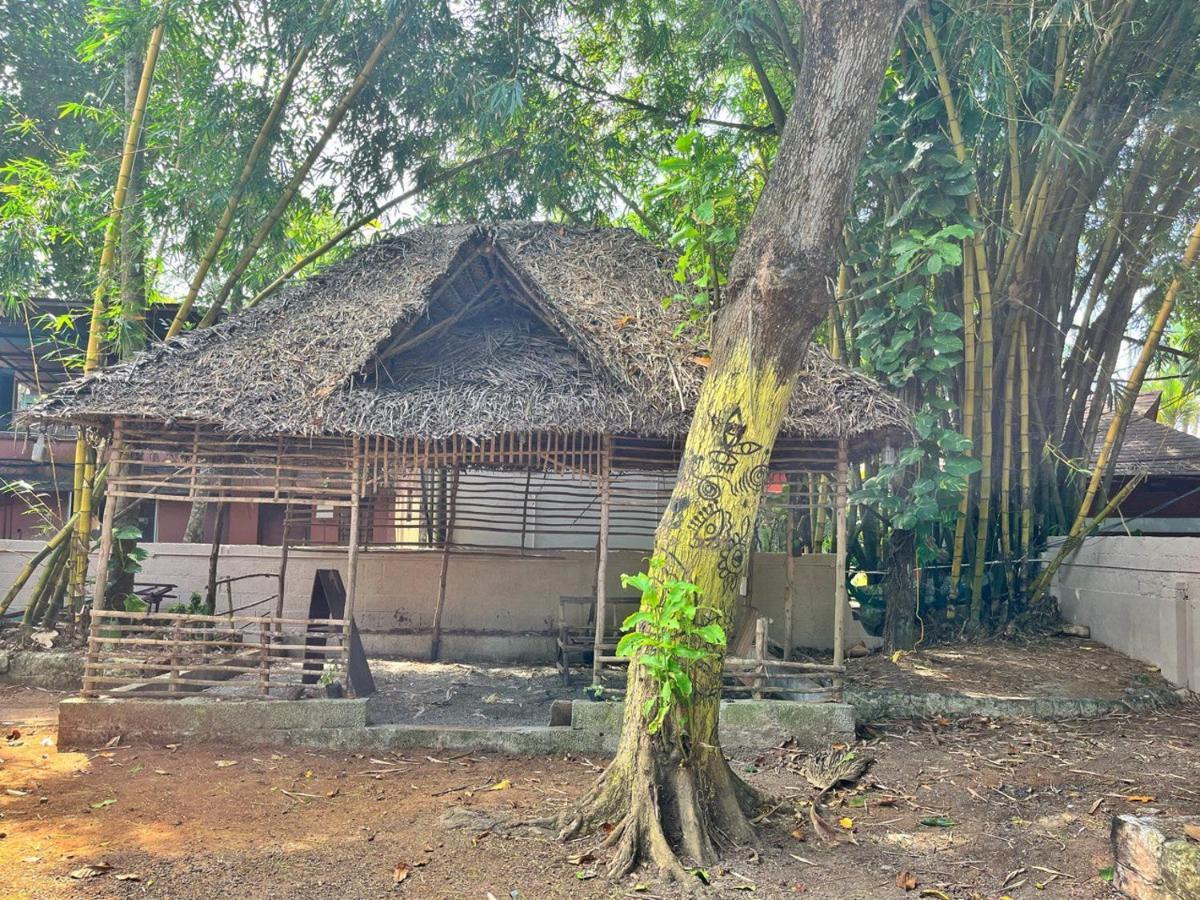 Bava Beach Resort & Retreat Center Varkala Ngoại thất bức ảnh