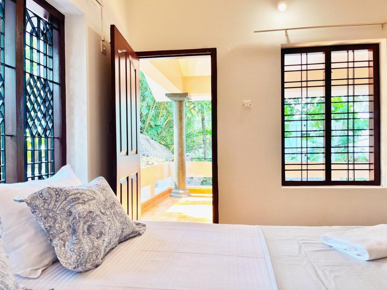 Bava Beach Resort & Retreat Center Varkala Ngoại thất bức ảnh