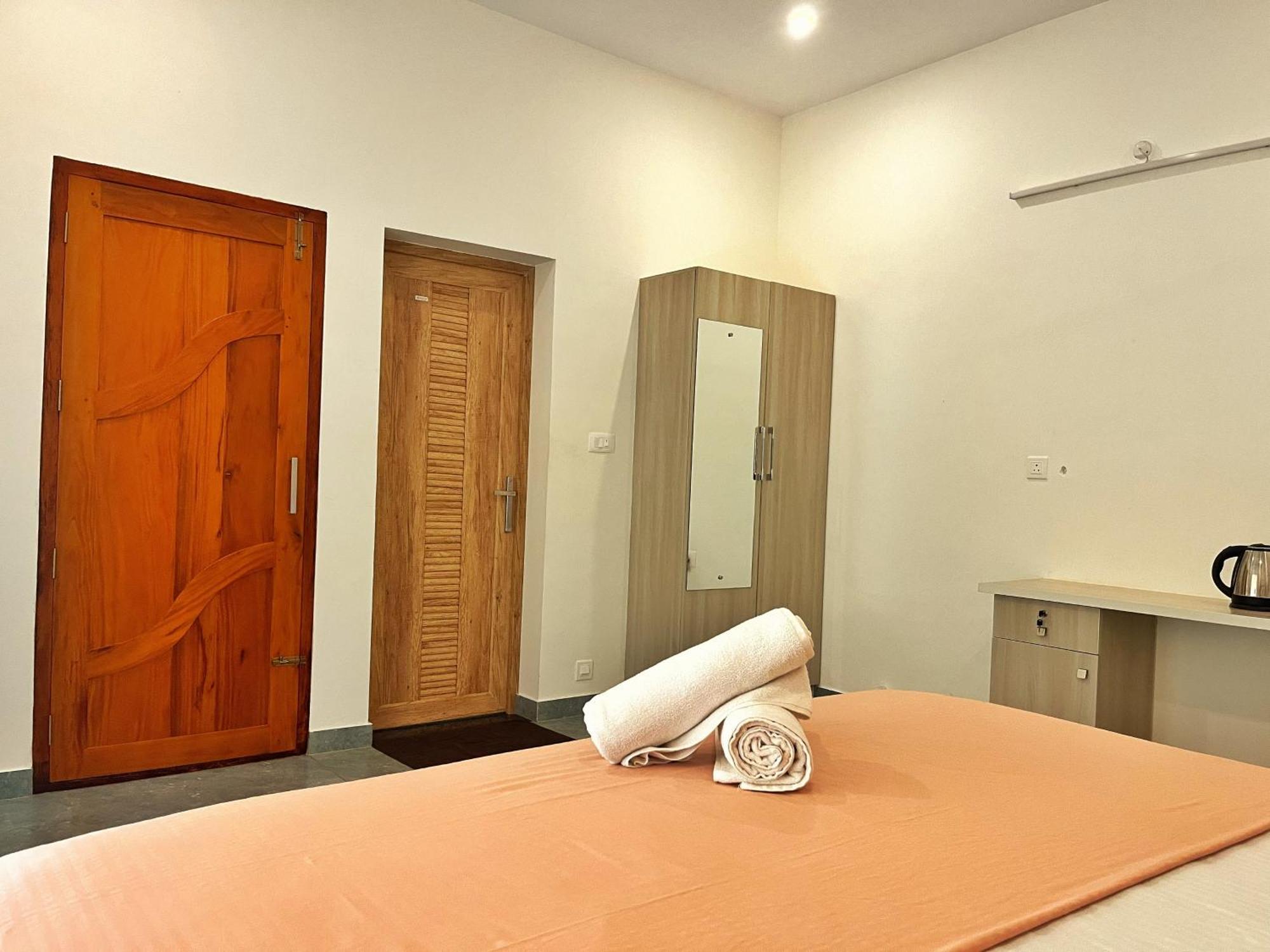 Bava Beach Resort & Retreat Center Varkala Ngoại thất bức ảnh