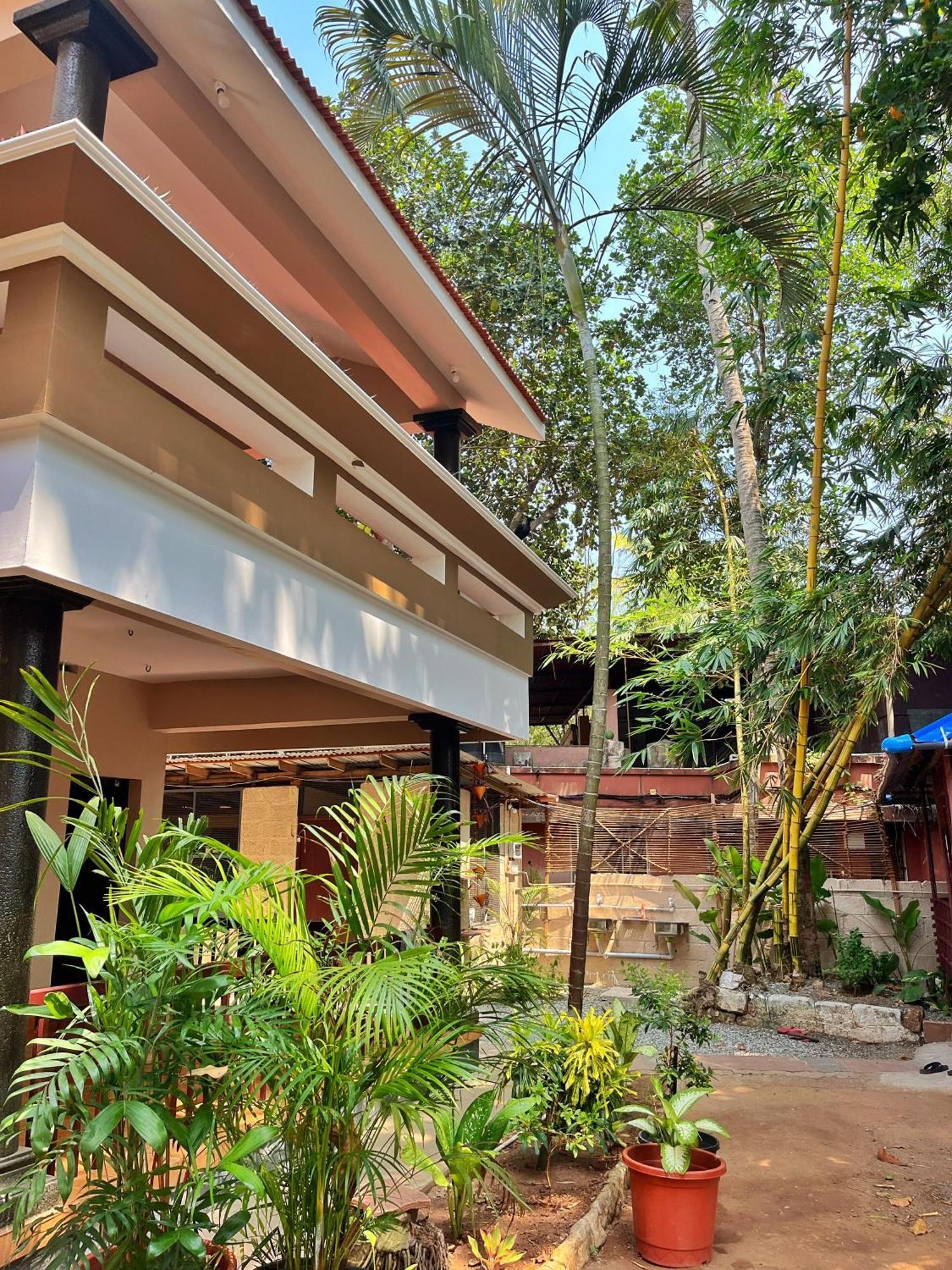 Bava Beach Resort & Retreat Center Varkala Ngoại thất bức ảnh